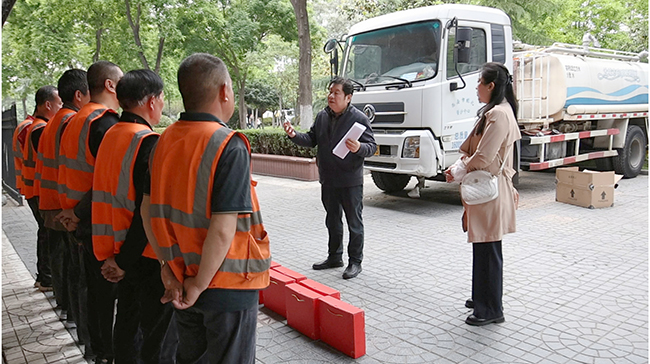 小1.jpg